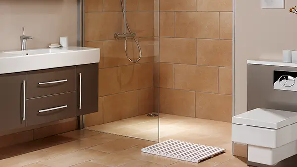 Badezimmermöbel vom Tischler